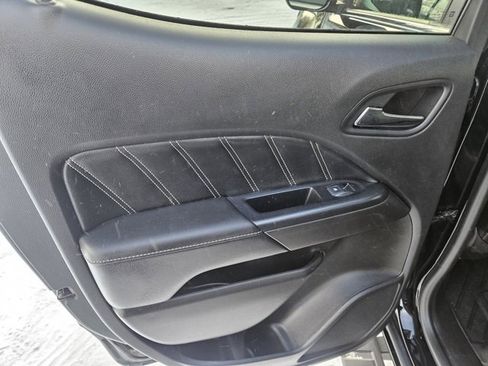 Certified 2021 GMC Canyon Denali image 15