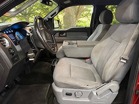 Used 2014 Ford F150 XLT w/ Equipment Group 302A Luxury AWD/4WD image 10