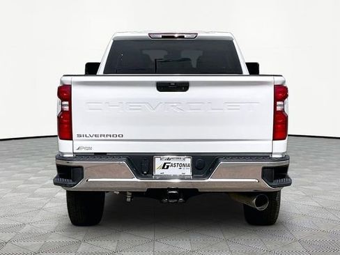 Used 2025 Chevrolet Silverado 2500 LT AWD/4WD image 6