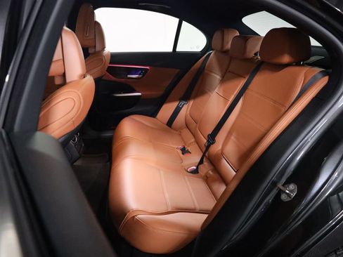 Certified 2023 Mercedes-Benz C 300 4MATIC Sedan image 40