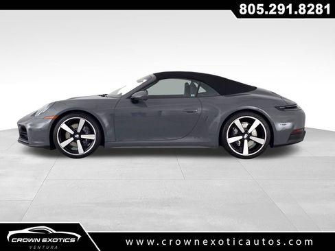 Used 2025 Porsche 911 Carrera w/ Premium Package RWD image 8