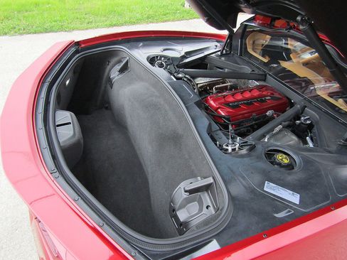 Used 2023 Chevrolet Corvette Stingray Premium Cpe w/ Z51 Performance Package RWD image 21