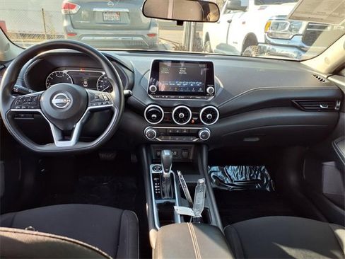 Used 2024 Nissan Sentra SV image 20