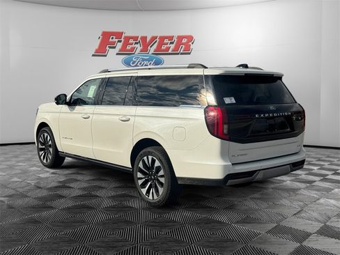 New 2026 Ford Expedition Max Platinum w/ Driver's Package image 5
