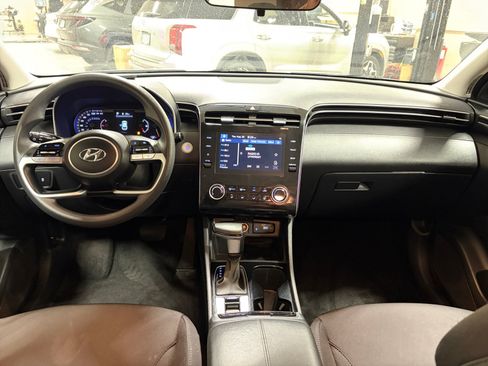 Used 2023 Hyundai Tucson SEL AWD/4WD image 16
