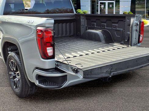 New 2026 GMC Sierra 1500 Elevation AWD/4WD image 32