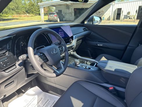 Used 2026 Lexus TX 350 AWD image 15