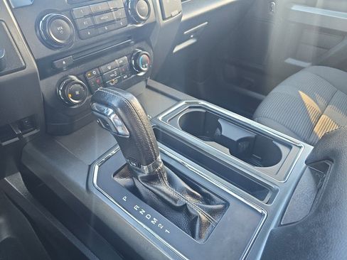 Used 2016 Ford F150 XLT w/ Equipment Group 302A Luxury image 27