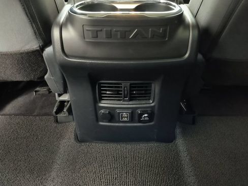Used 2023 Nissan Titan SV w/ SV Convenience Package AWD/4WD image 27