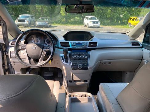 Used 2011 Honda Odyssey Touring image 13