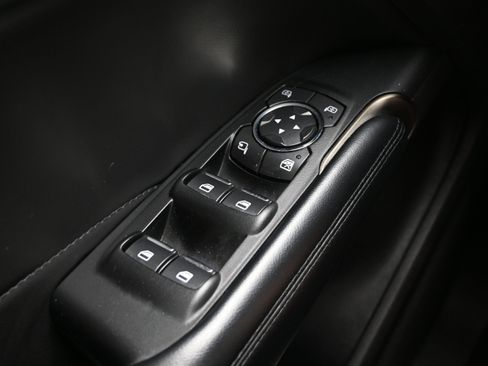 Used 2019 Lincoln MKC Select w/ Select Plus Package FWD image 25