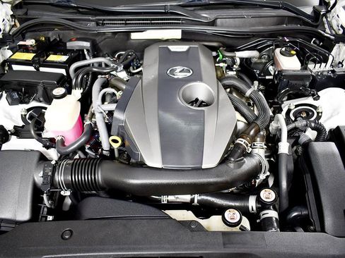 Used 2020 Lexus IS 300 image 16