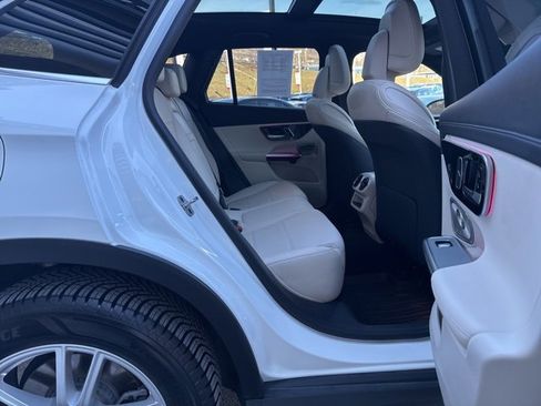 Certified 2023 Mercedes-Benz GLC 300 GLC 300 image 22
