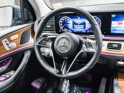 Certified 2026 Mercedes-Benz GLE 350 4MATIC image 19