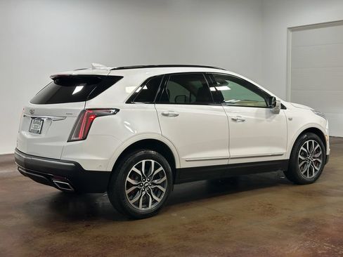 Used 2023 Cadillac XT5 Sportv w/ Platinum Package AWD/4WD image 26