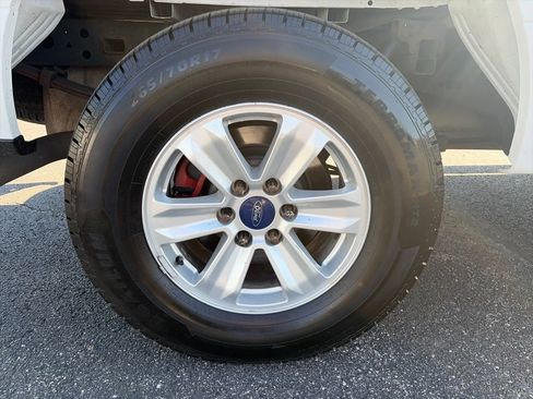 Used 2015 Ford F150 XLT w/ Trailer Tow Package AWD/4WD image 10
