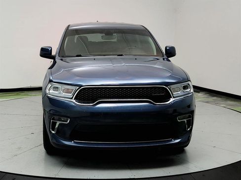 Used 2021 Dodge Durango SXT w/ 3rd Row Seating Group image 2