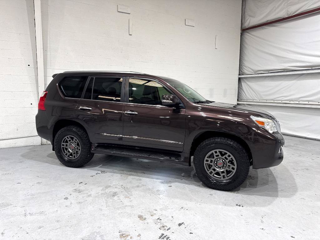 Used 2013 Lexus GX 460 w/ Comfort Plus Pkg AWD/4WD image 6