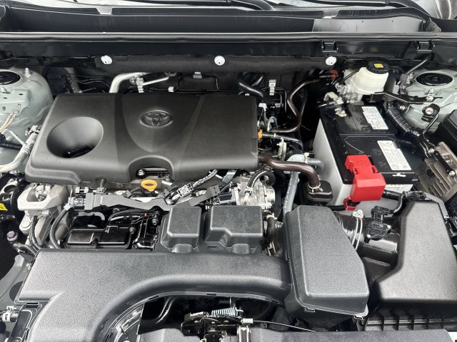 Used 2023 Toyota RAV4 XLE w/ Convenience Package FWD image 30