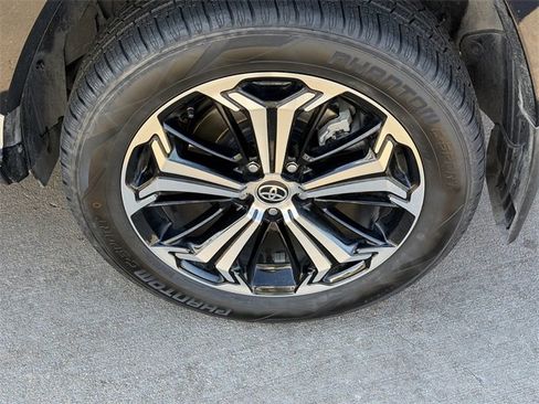 Used 2023 Toyota RAV4 XSE image 5