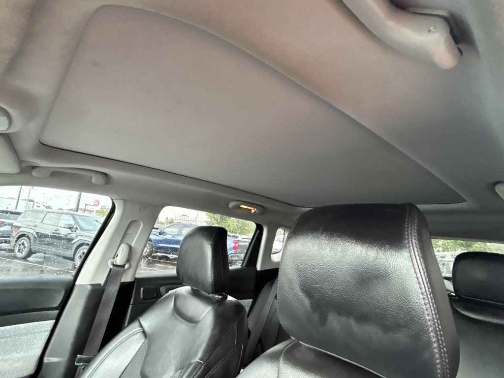 Used 2022 Jeep Compass Latitude w/ Sun and Sound Group FWD image 20