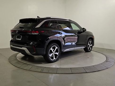 New 2026 Volkswagen Tiguan SE AWD/4WD image 5