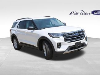 New 2026 Ford Explorer Active w/ Active Comfort Package RWD video 2