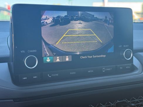 Used 2023 Honda Accord LX image 23