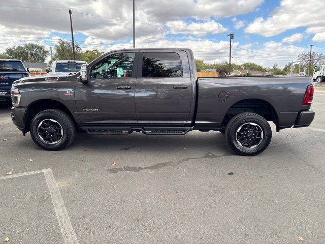 Used 2026 RAM 2500 Laramie AWD/4WD image 3