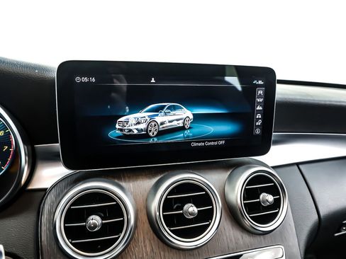 Used 2020 Mercedes-Benz C 300 Sedan image 20