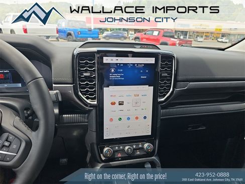 Used 2025 Ford Ranger Lariat image 12