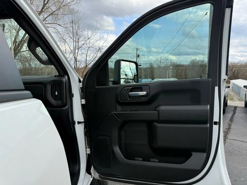Used 2020 Chevrolet Silverado 2500 W/T w/ Gooseneck/5TH Wheel Package AWD/4WD image 15