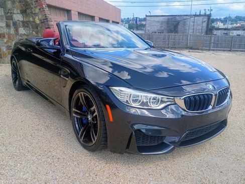 Used 2015 BMW M4 Convertible RWD image 2