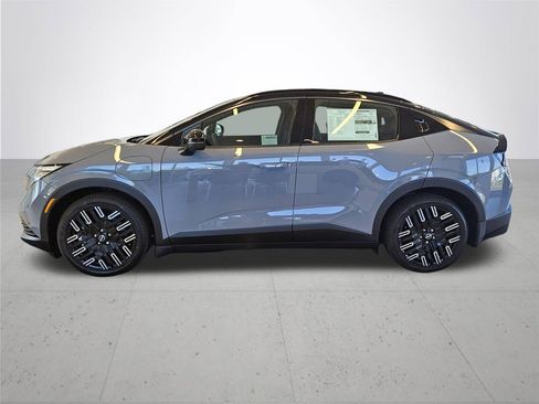 New 2026 Nissan Leaf Platinum+ w/ Cargo Package (Platinum+) image 11