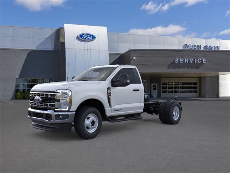 New 2025 Ford F350 XL w/ XL Chrome Package AWD/4WD image 1