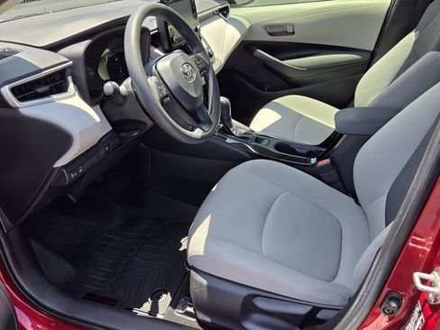 Used 2022 Toyota Corolla LE FWD image 10