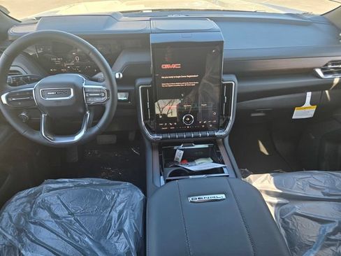 New 2026 GMC Yukon XL Denali w/ Sun & Power Step Package AWD/4WD image 9