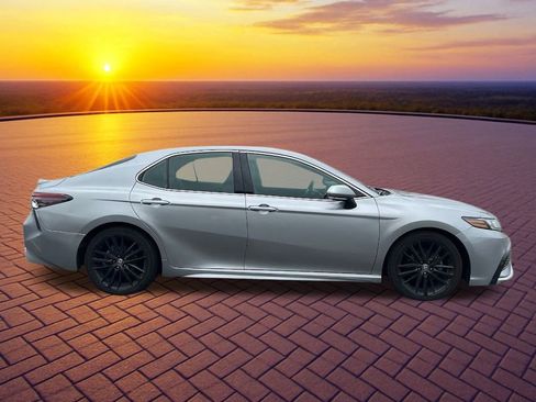 Used 2024 Toyota Camry XSE image 34