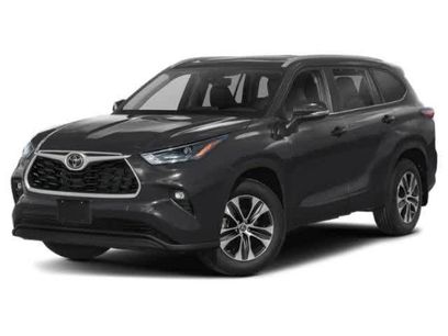 Certified 2025 Toyota Highlander XLE