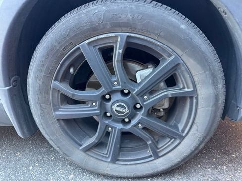 Used 2023 Nissan Kicks SV w/ Exterior Package FWD image 4
