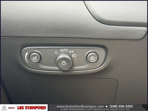Used 2023 Buick Encore GX Essence w/ Experience Buick Package AWD/4WD image 28