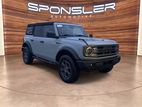 Used 2022 Ford Bronco Big Bend image 6