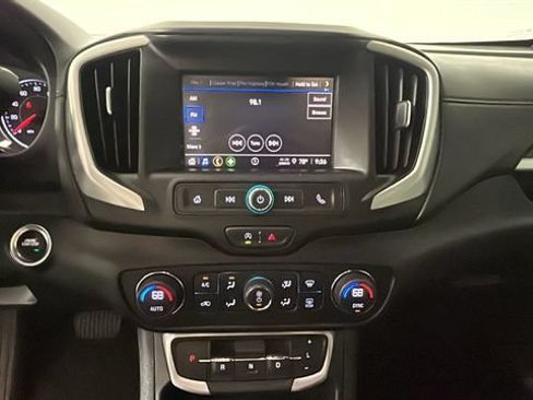 Used 2022 GMC Terrain SLE w/ Driver Convenience Package AWD/4WD image 24