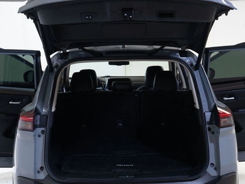 Used 2023 Nissan Rogue SL w/ SL Premium Package image 62