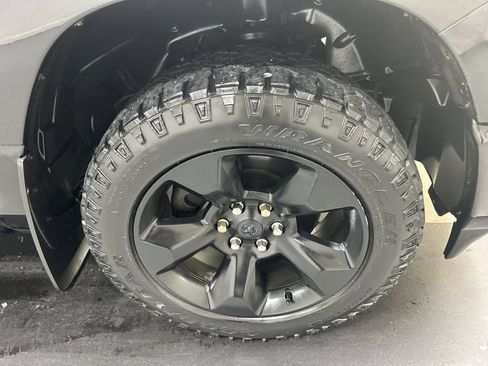Used 2019 RAM 1500 Big Horn AWD/4WD image 8