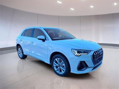 New 2025 Audi Q3 2.0T Premium
