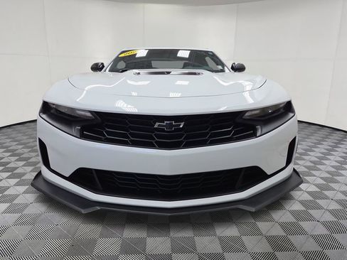Used 2023 Chevrolet Camaro LT w/ Technology Package RWD image 5