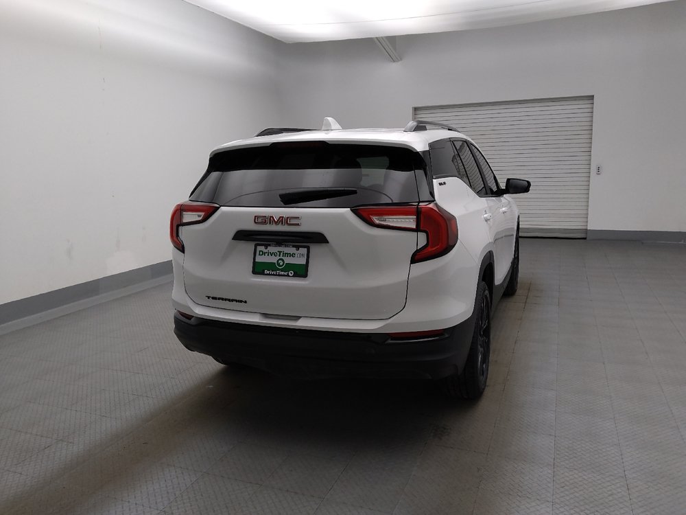 Used 2023 GMC Terrain SLE w/ Elevation Edition FWD image 7