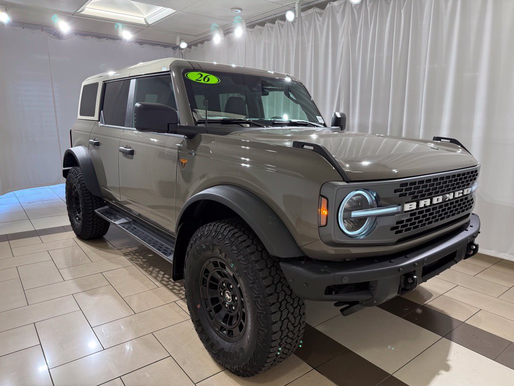 Used 2026 Ford Bronco Badlands AWD/4WD image 7