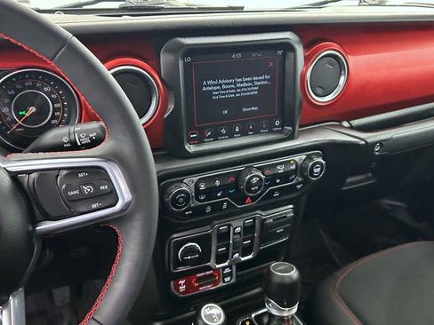 Certified 2023 Jeep Gladiator Rubicon w/ LED Lighting Group image 12